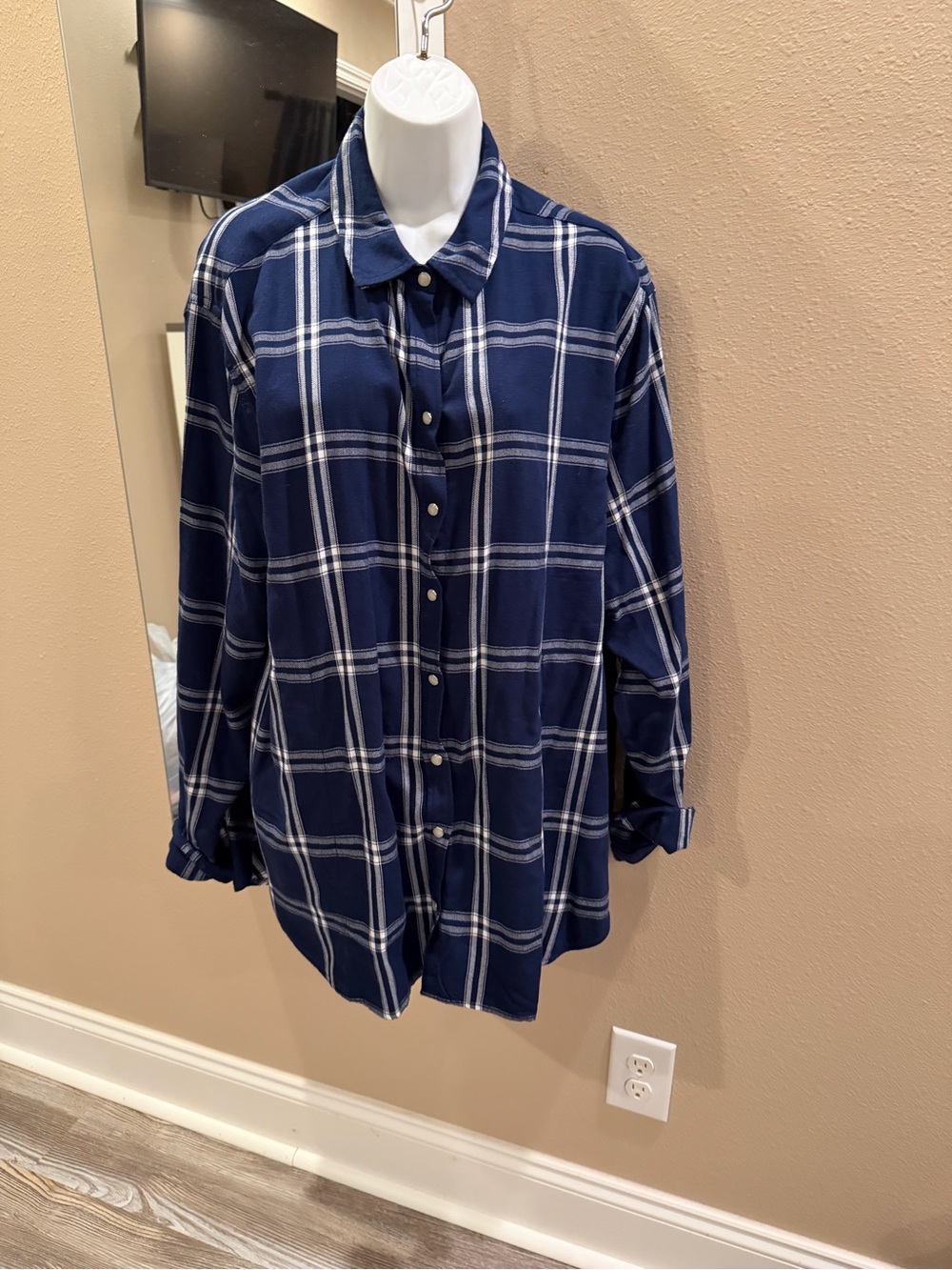 Jachs Navy and White Plaid Button-Down Shirt